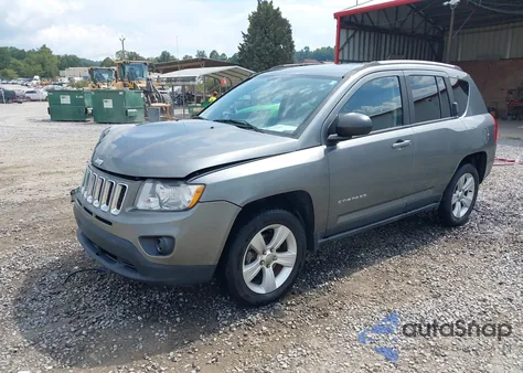 2013 Jeep Compass Sport из США, поврежденный, VIN 1C4NJCBBXDD208369